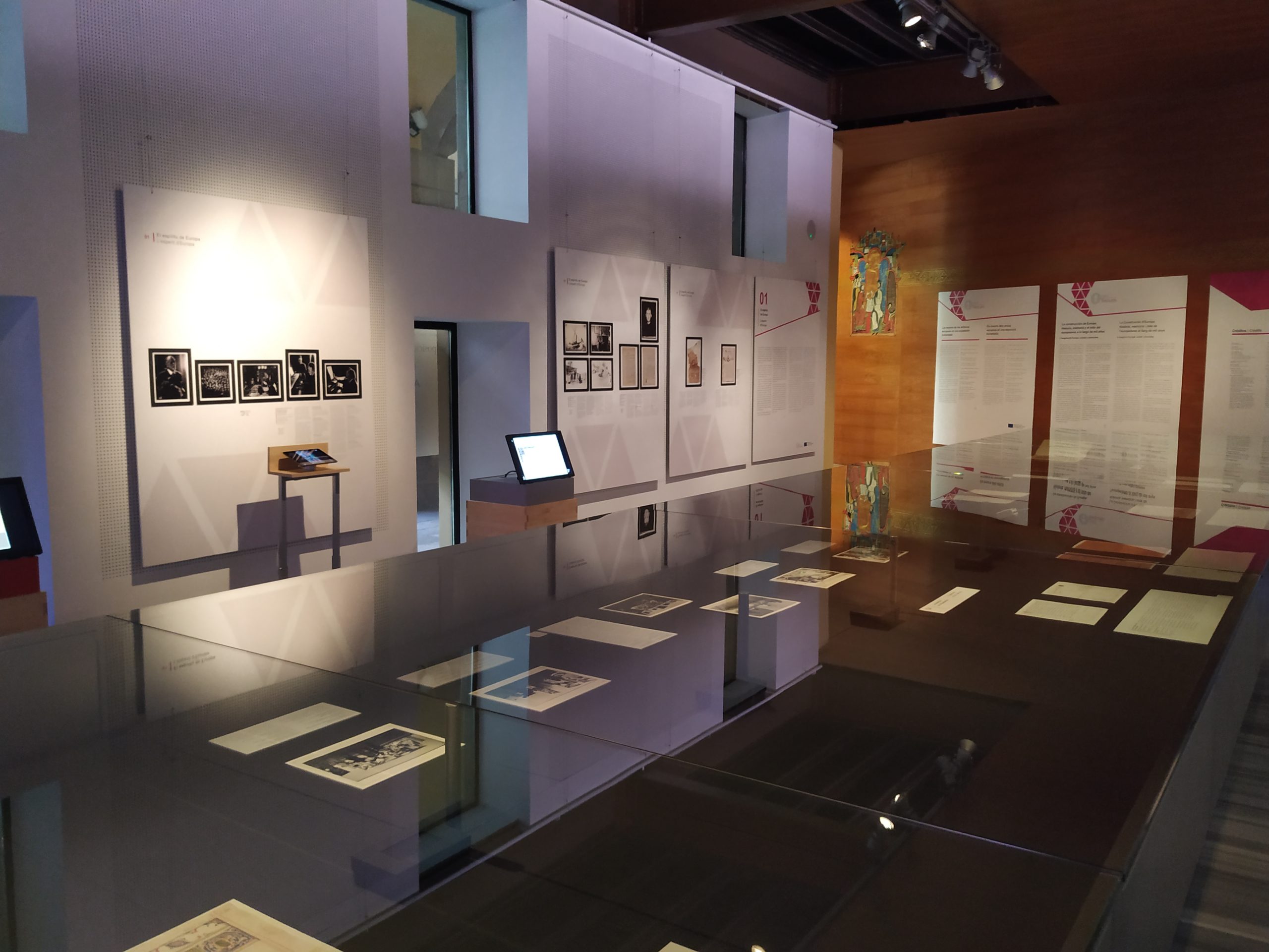 Exhibition opening at the Archive of the Crown of Aragon, Spain